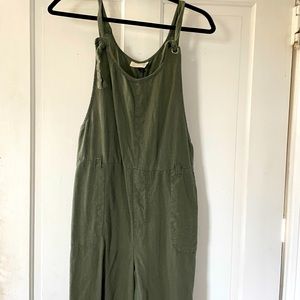 Universal threads jumper/ romper